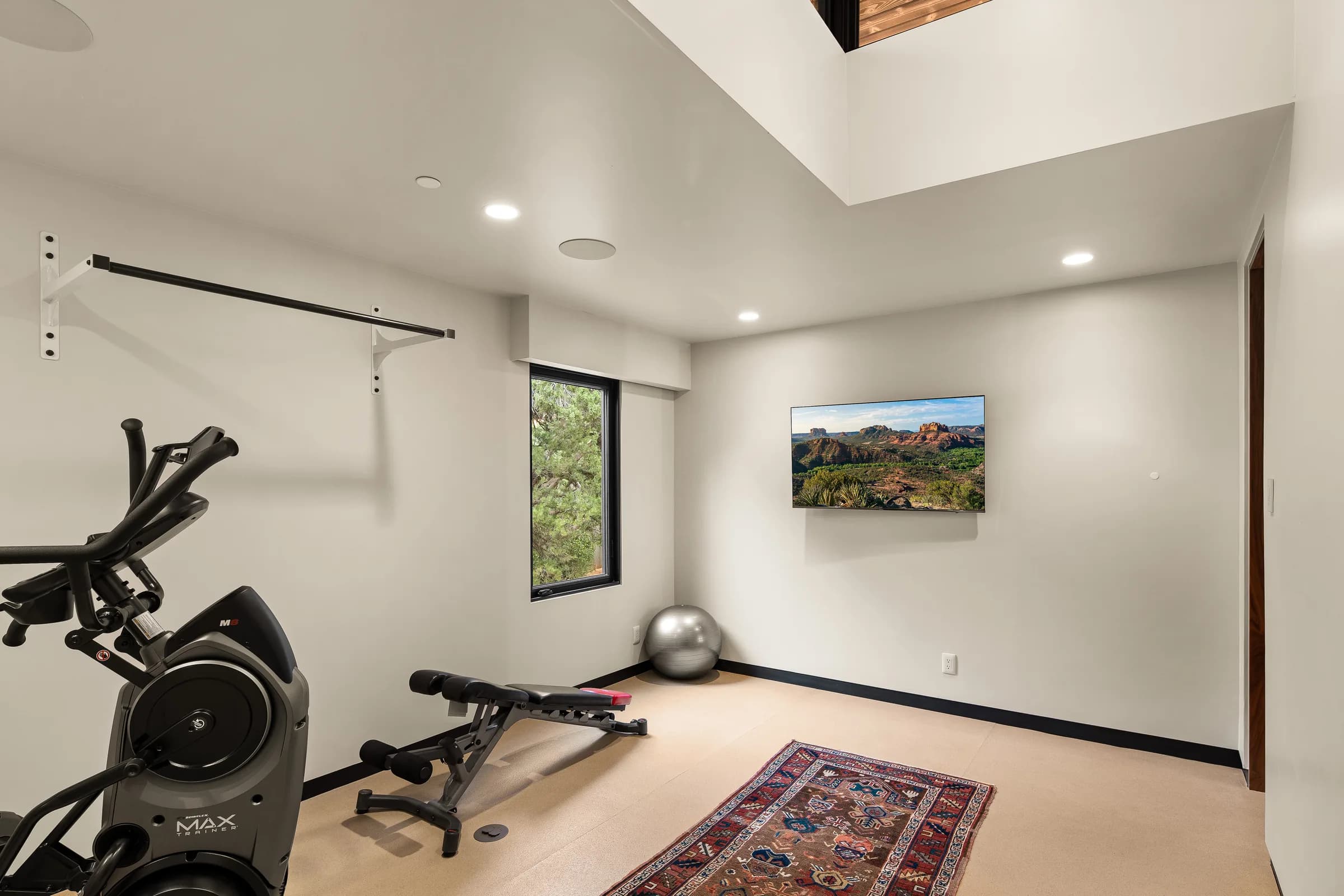 Side Rooms at 120 Paisano Road
