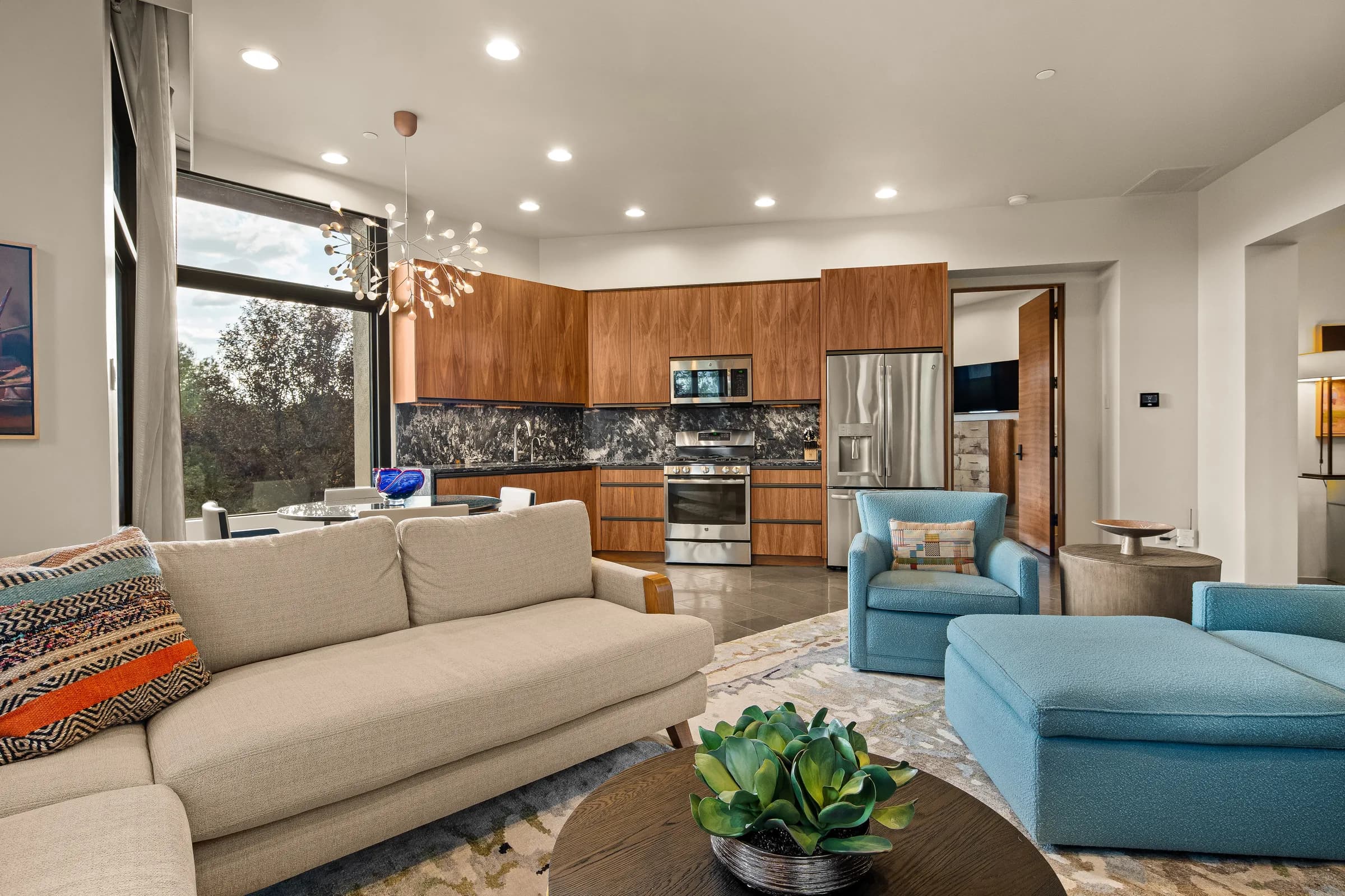 Guest House at 120 Paisano Road