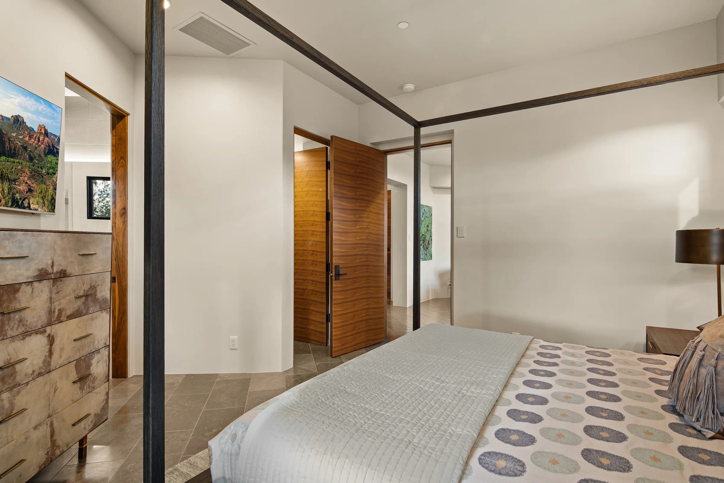 Guest House at 120 Paisano Road