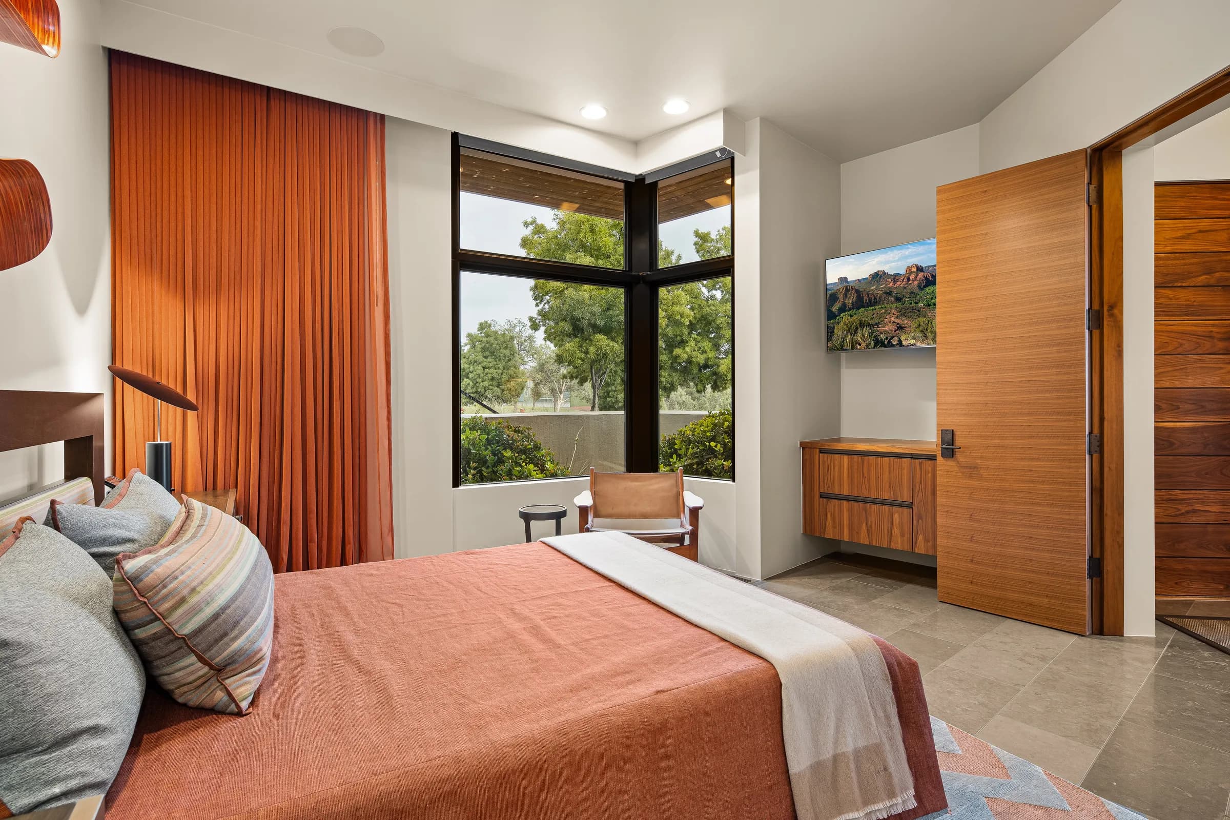 Guest House at 120 Paisano Road